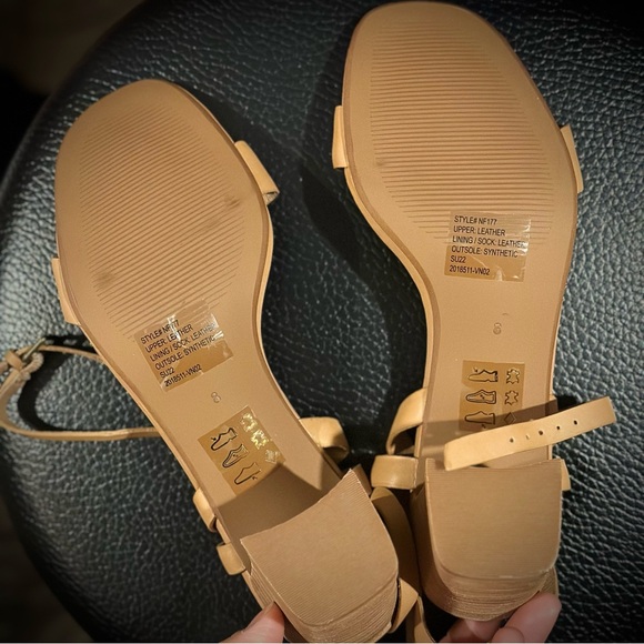 Madewell Kora Ankle Strap Sandal - Picture 6 of 6